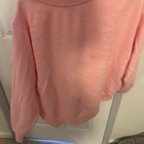 NWOT LILLY PULITZER sweatshirt. - Picture 13 of 16